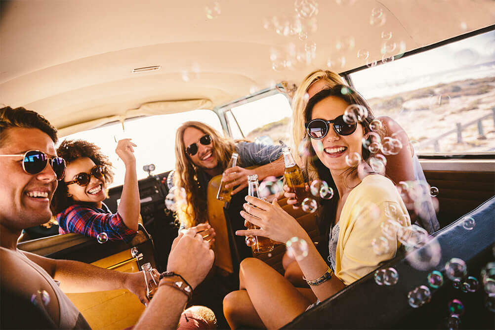 Invest in Experiences, not in Material Things Invest in Experiences, not in Material Things